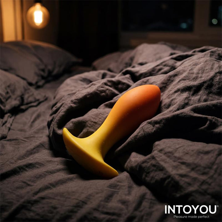 Auria Vibrating Anal Plug with Remote Control USB C