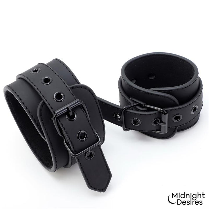 Rigid Crossed Bar with Cuffs