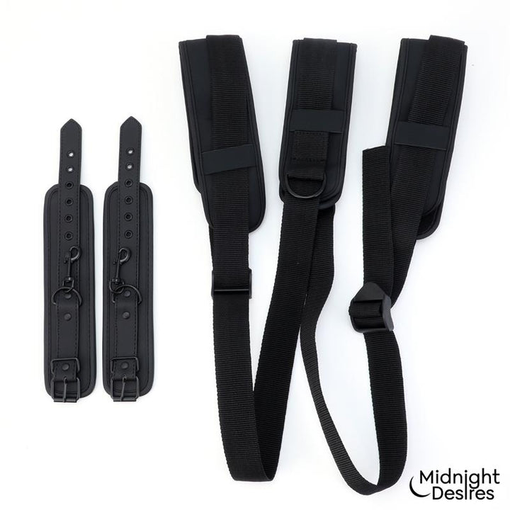 Restraint Set with Neck Support